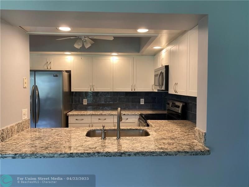1110 SW 125th Avenue Pembroke Pines FL 33027