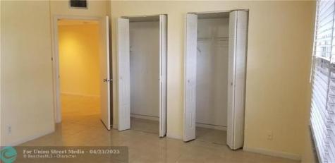 1110 SW 125th Avenue Pembroke Pines FL 33027
