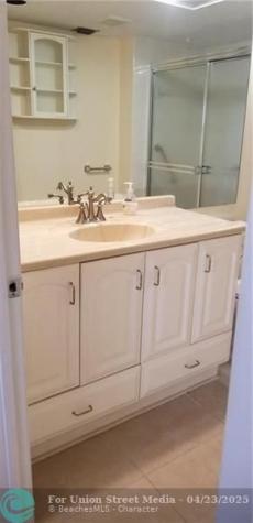 1110 SW 125th Avenue Pembroke Pines FL 33027