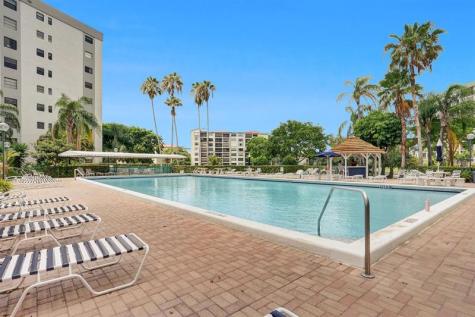 2221 Cypress Island Drive Pompano Beach FL 33069