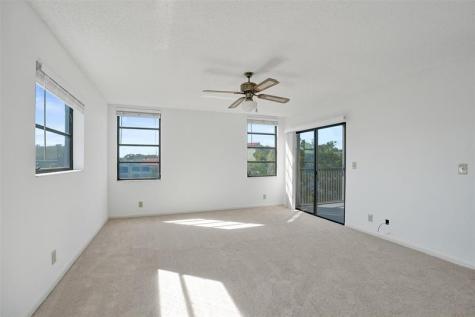 2221 Cypress Island Drive Pompano Beach FL 33069