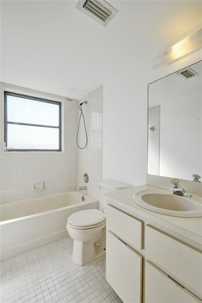 2221 Cypress Island Drive Pompano Beach FL 33069