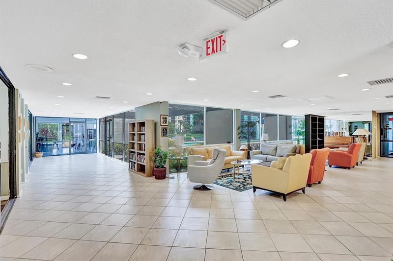 2221 Cypress Island Drive Pompano Beach FL 33069