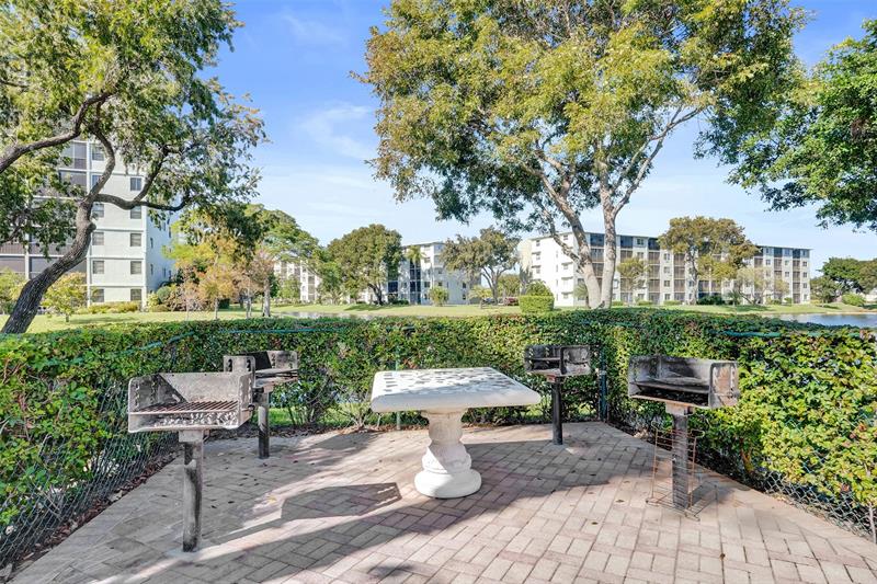 2221 Cypress Island Drive Pompano Beach FL 33069