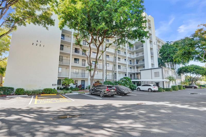 2221 Cypress Island Drive Pompano Beach FL 33069