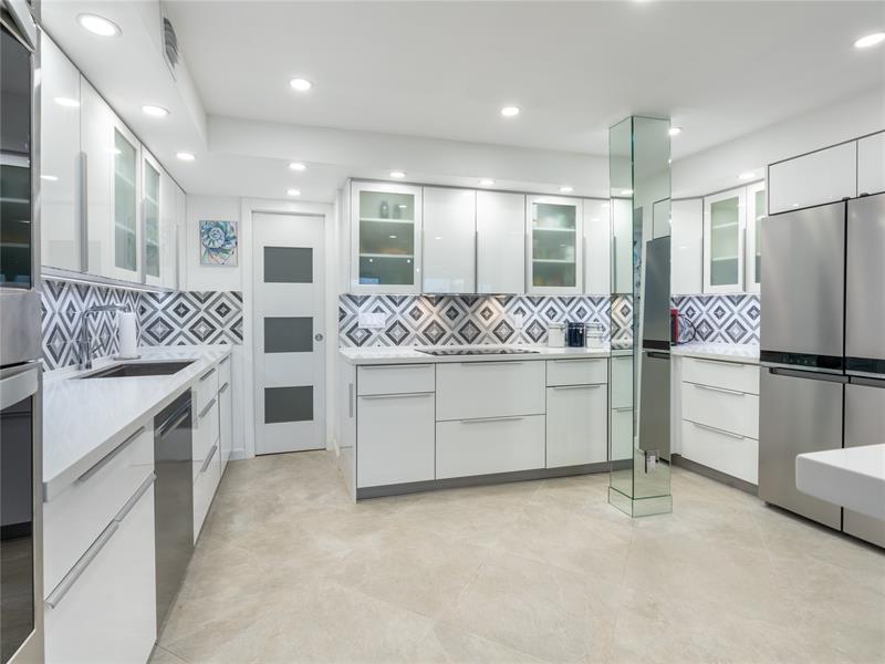 2850 N Palm Aire Drive Pompano Beach FL 33069