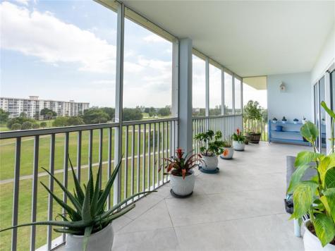 2850 N Palm Aire Drive Pompano Beach FL 33069