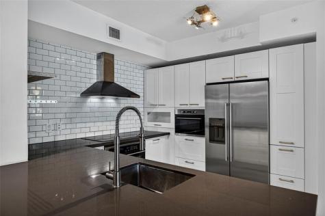 2421 NE 65th Street Fort Lauderdale FL 33308