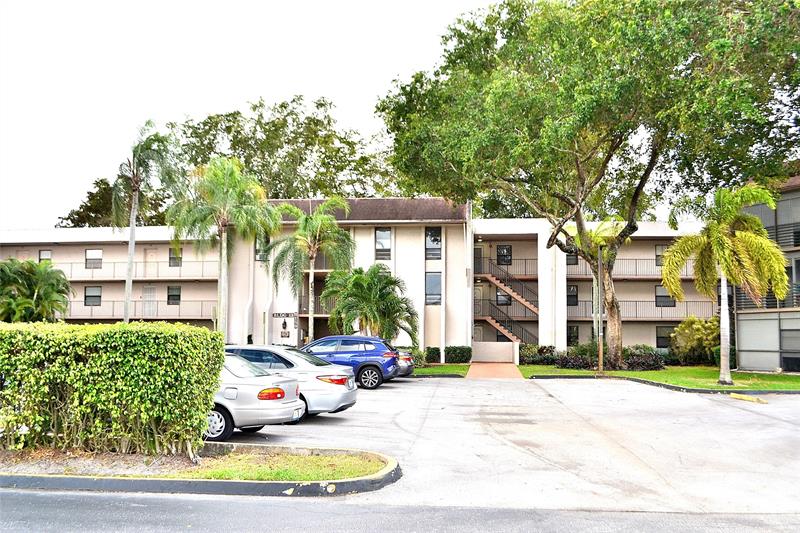 8150 W Mcnab Road Tamarac FL 33321
