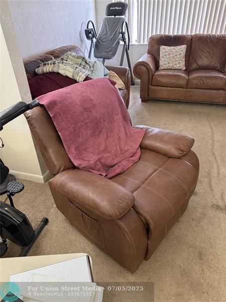 7689 Tahiti Lane Lake Worth FL 33467