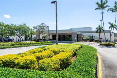 3201 Portofino Point Coconut Creek FL 33066