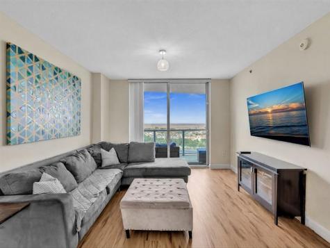 2681 N Flamingo Road Fort Lauderdale FL 33323