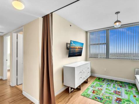 2681 N Flamingo Road Fort Lauderdale FL 33323