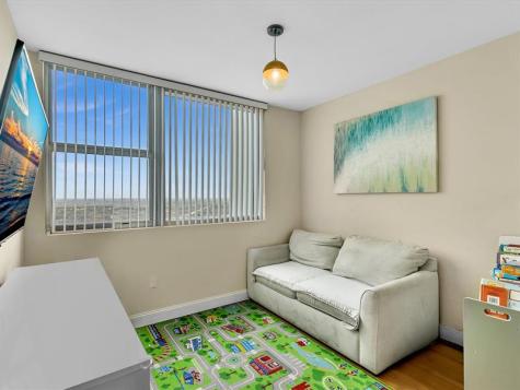 2681 N Flamingo Road Fort Lauderdale FL 33323