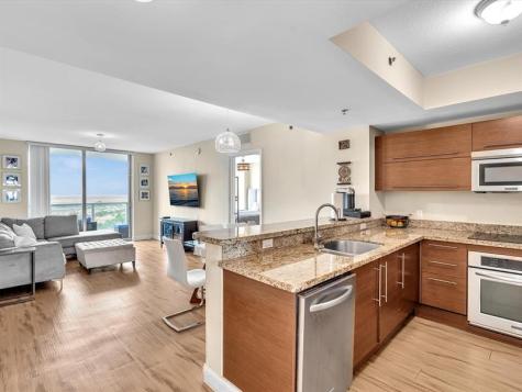 2681 N Flamingo Road Fort Lauderdale FL 33323