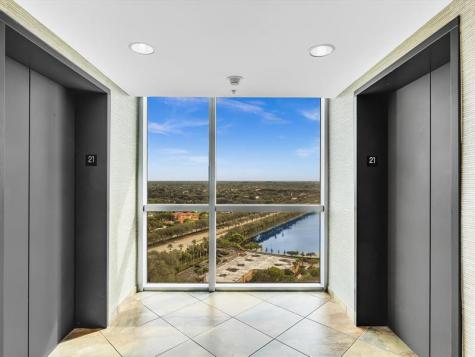 2681 N Flamingo Road Fort Lauderdale FL 33323