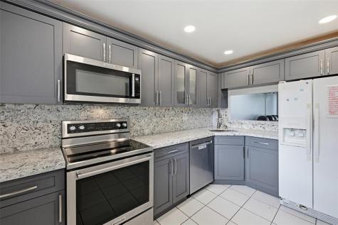 7500 NW 17th Street Plantation FL 33313