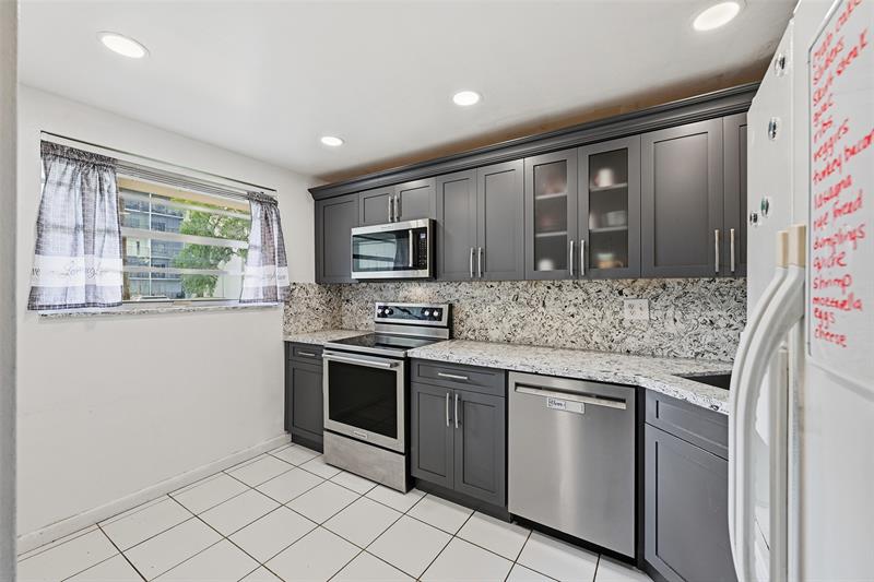 7500 NW 17th Street Plantation FL 33313