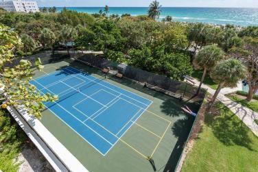 1201 S Ocean Drive Hollywood FL 33019