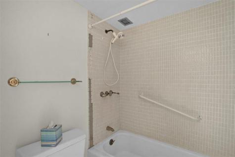 3100 NE 49th Street Fort Lauderdale FL 33308