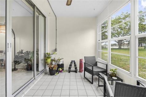 9410 Poinciana Place Davie FL 33324