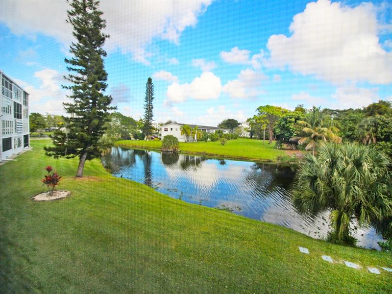 4012 Newport G Deerfield Beach FL 33442