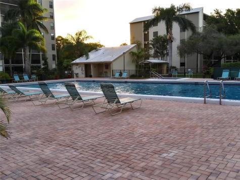 2112 S Cypress Bend Drive Pompano Beach FL 33069