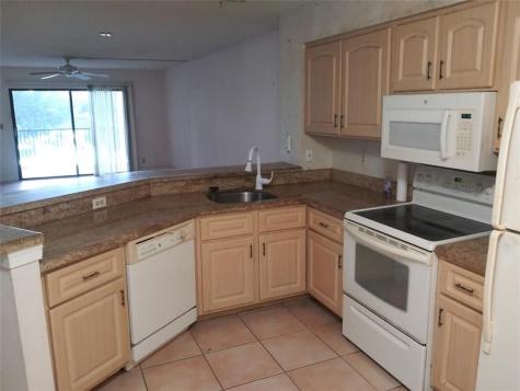 2112 S Cypress Bend Drive Pompano Beach FL 33069
