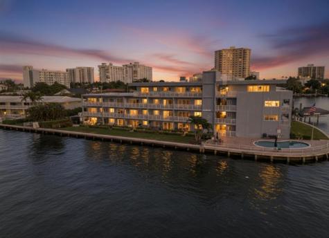 1201 S Riverside Drive Pompano Beach FL 33062