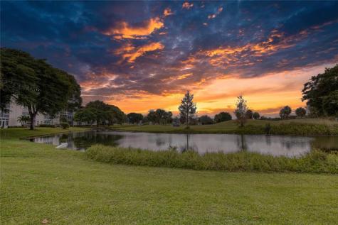 3101 Portofino Point Coconut Creek FL 33066