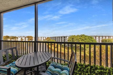 2217 Cypress Island Drive Pompano Beach FL 33069