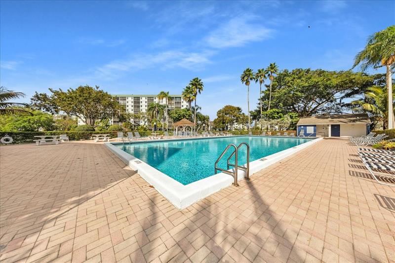 2217 Cypress Island Drive Pompano Beach FL 33069