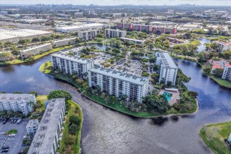 2217 Cypress Island Drive Pompano Beach FL 33069