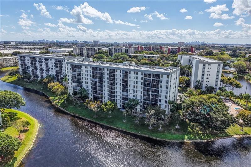 2217 Cypress Island Drive Pompano Beach FL 33069