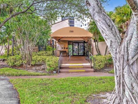 2217 Cypress Island Drive Pompano Beach FL 33069