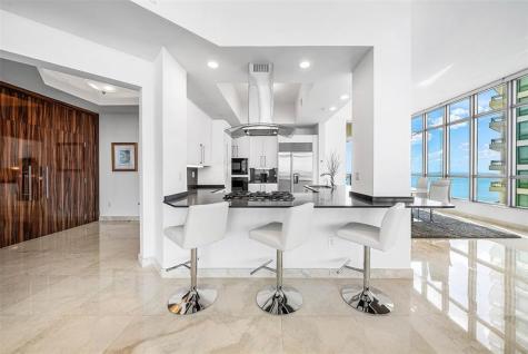 3535 S Ocean Drive Hollywood FL 33019