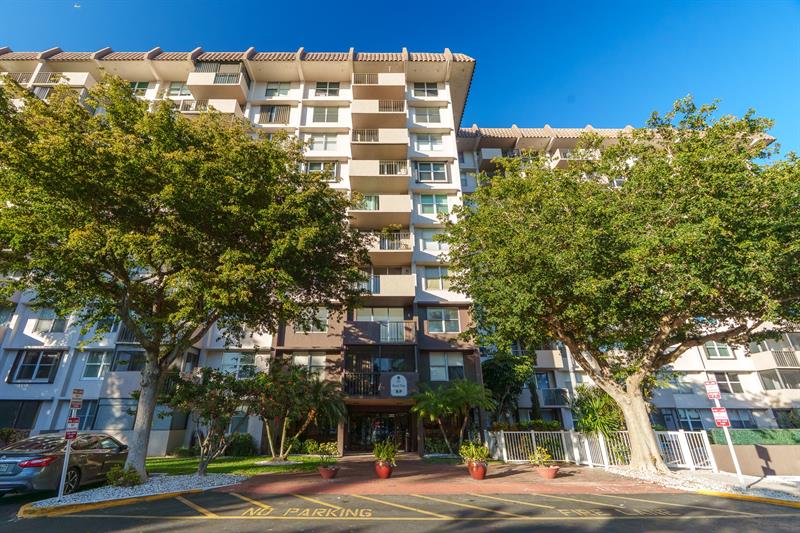 777 S Federal Hy Pompano Beach FL 33062