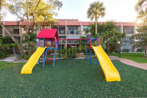777 S Federal Hy Pompano Beach FL 33062
