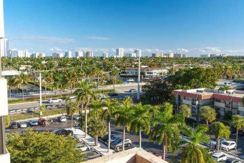 777 S Federal Hy Pompano Beach FL 33062