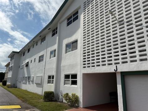 5300 Washington Street Hollywood FL 33021