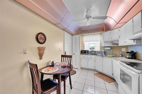 3475 Broken Woods Drive Coral Springs FL 33065