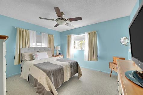 3475 Broken Woods Drive Coral Springs FL 33065