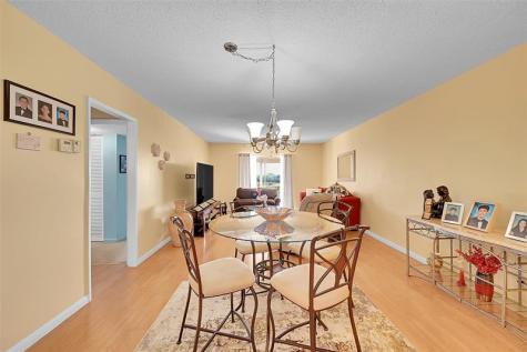 3475 Broken Woods Drive Coral Springs FL 33065