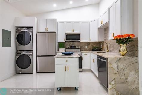 700 NW 47th Street Deerfield Beach FL 33064