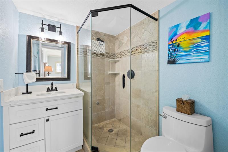 2400 NE 36th Street Lighthouse Point FL 33064