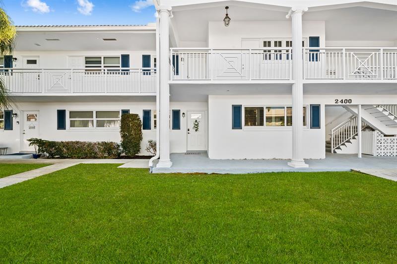 2400 NE 36th Street Lighthouse Point FL 33064