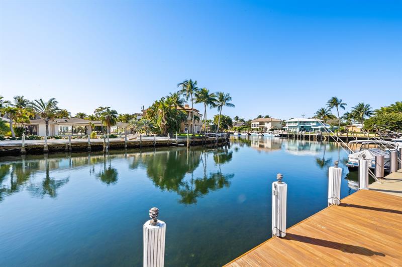 2400 NE 36th Street Lighthouse Point FL 33064