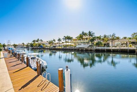 2400 NE 36th Street Lighthouse Point FL 33064