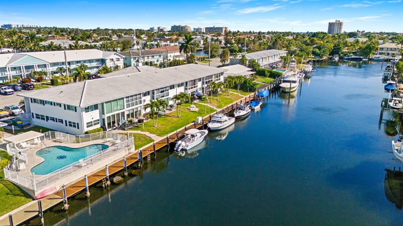 2400 NE 36th Street Lighthouse Point FL 33064