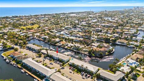 2400 NE 36th Street Lighthouse Point FL 33064